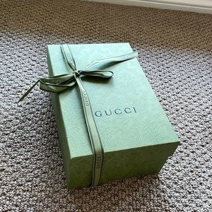 ✨Gucci Shoe Box✨
